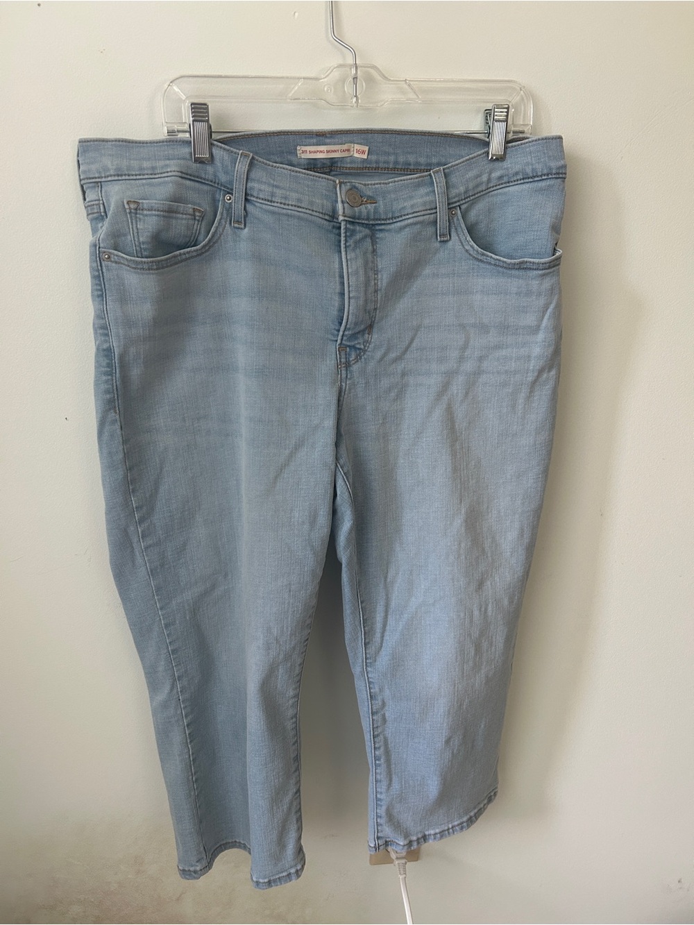 Levi's Light Blue Capri Cropped Jeans